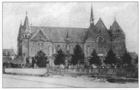 Eglise Sainte Famille sans son clocher (1899)